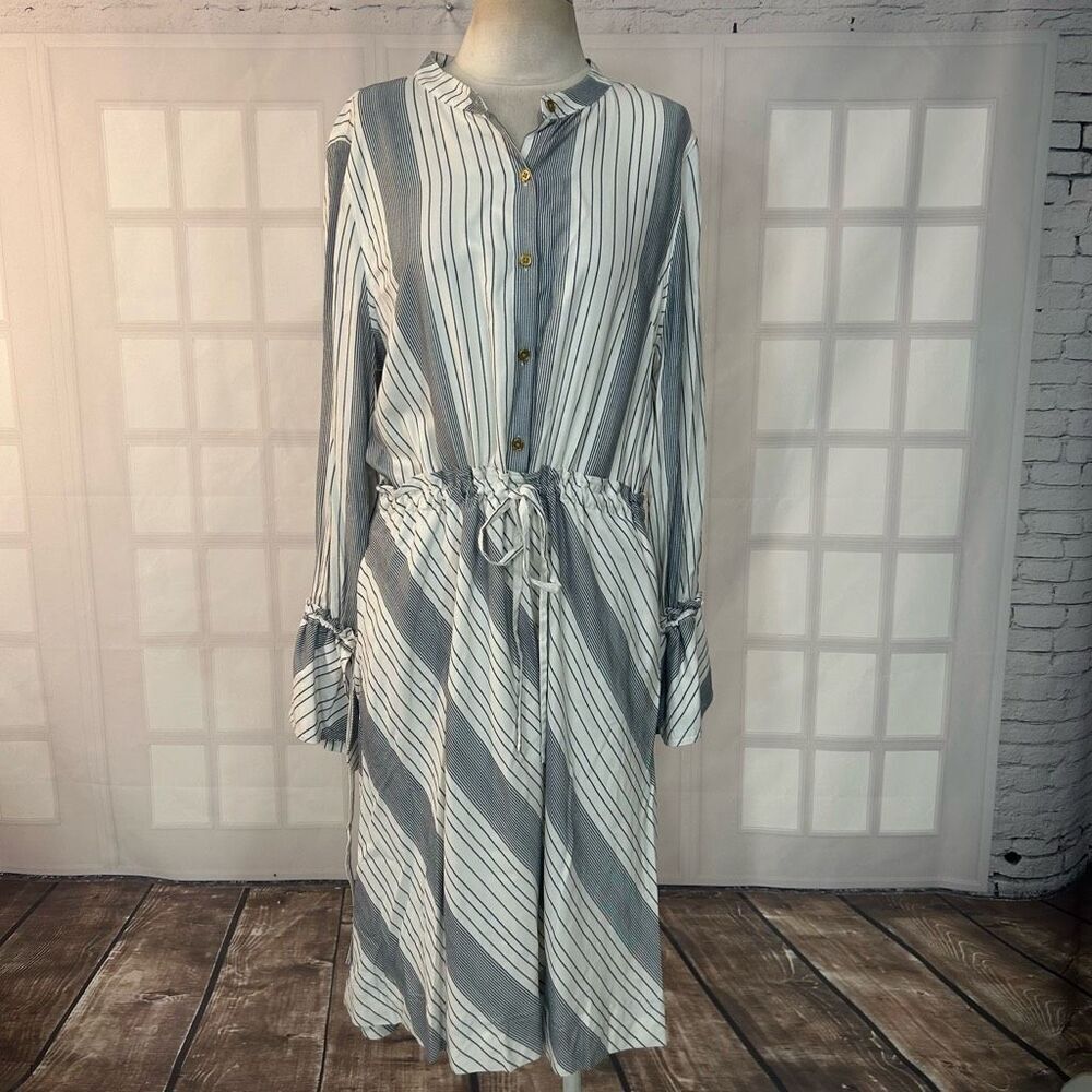 Donna Karan Navy Blue and White Striped long bell sleeve Dress Size XL